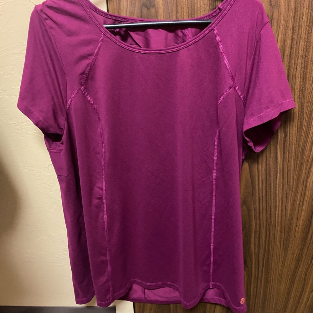 LIVI workout top
